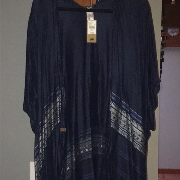 Roots Sweater/kimono - Picture 3 of 5